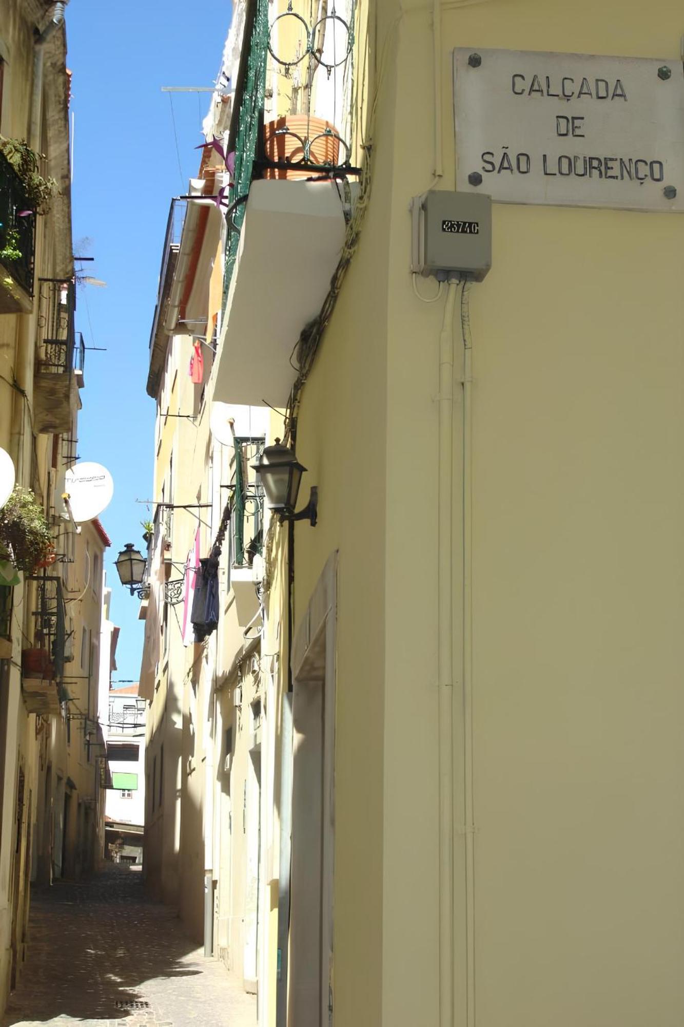 Апартаменты Casa Do Castelo 2- Work Or Relax In The Historic Heart Of Lisbon! Экстерьер фото