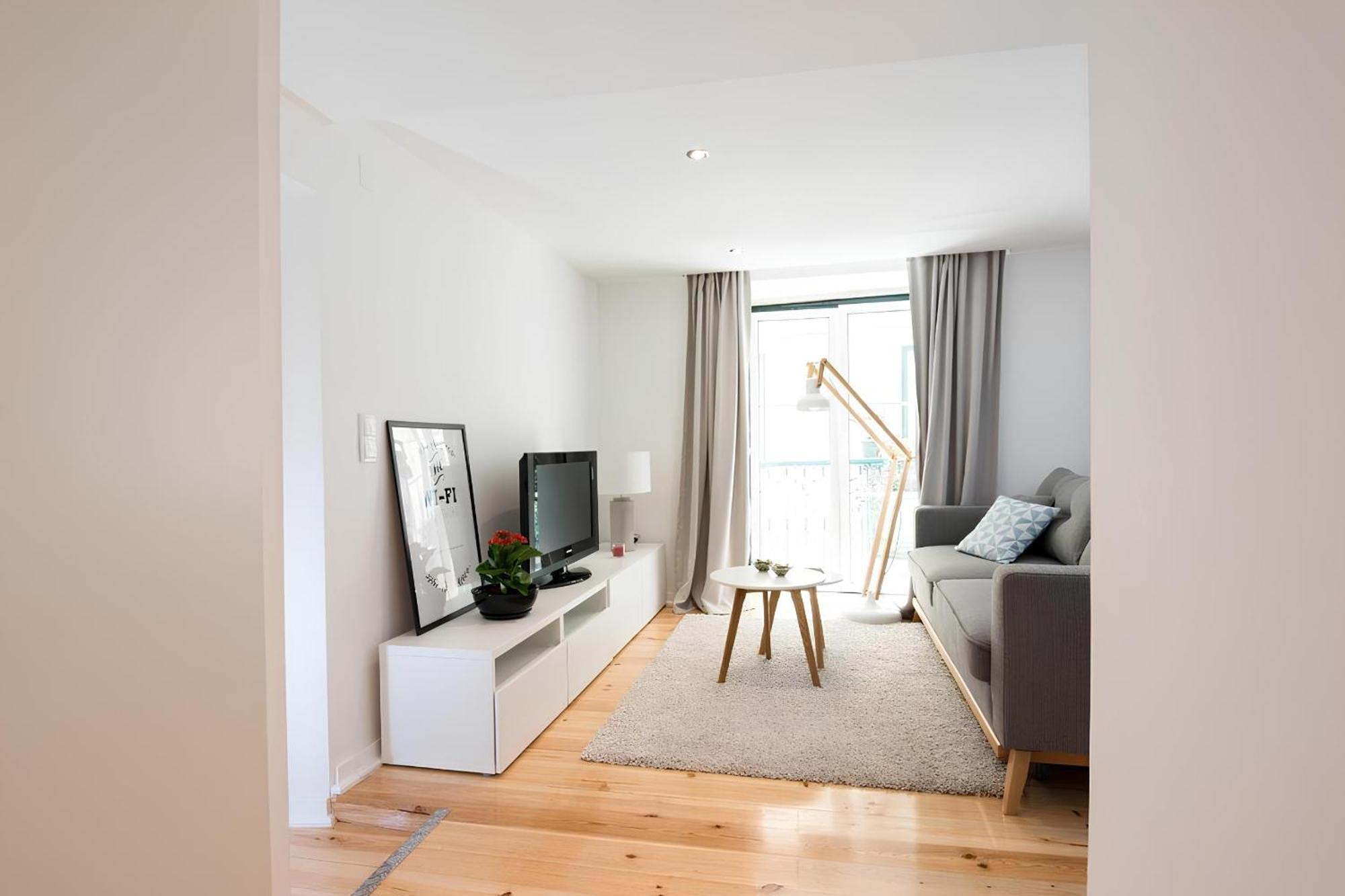 Апартаменты Casa Do Castelo 2- Work Or Relax In The Historic Heart Of Lisbon! Экстерьер фото